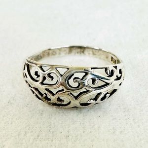STERLING SILVER .925 Vintage Scrollwork Pierced Filigree Domed Ring, Size 8.25